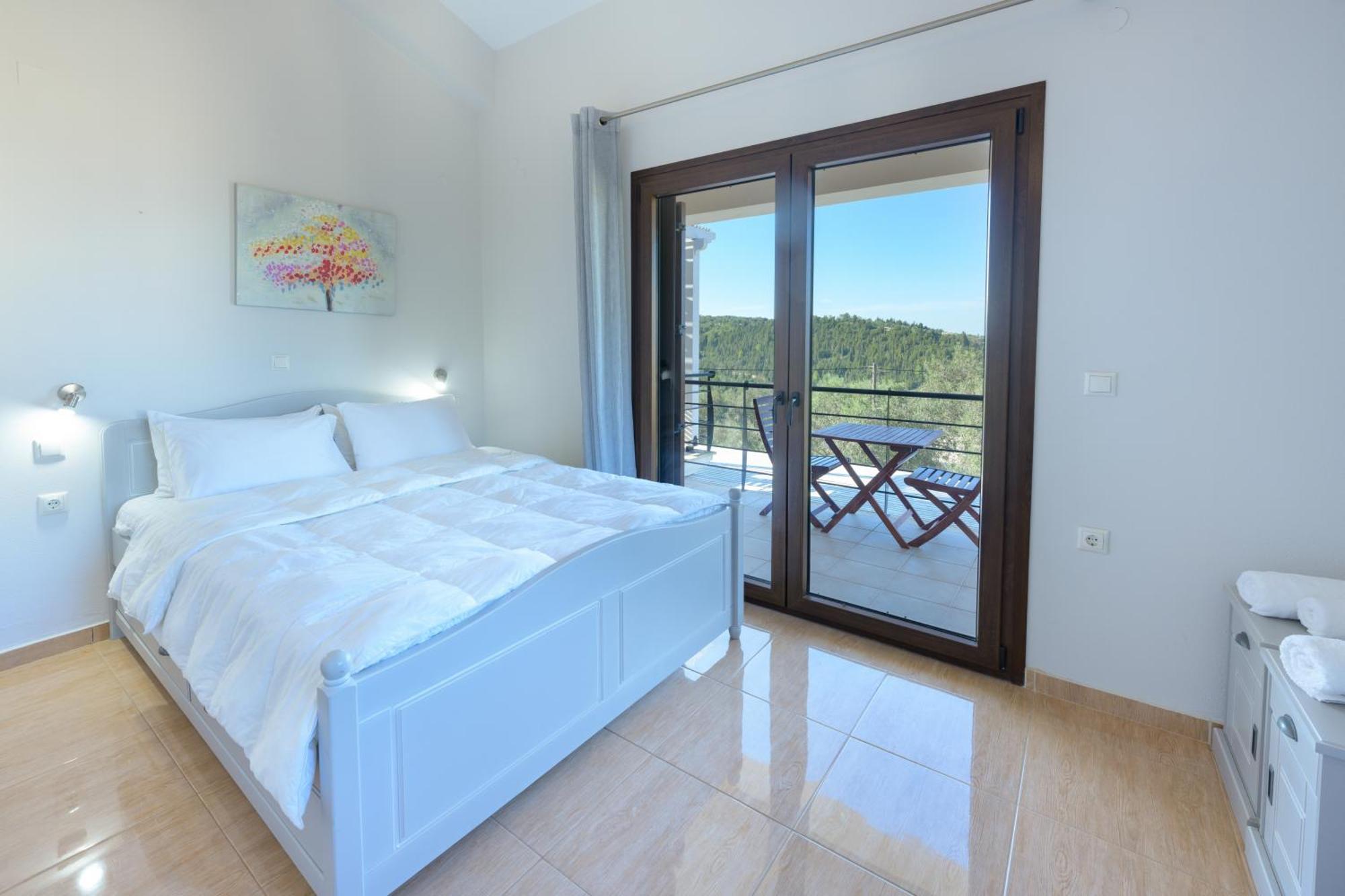 Villa Bougarini Haven Family Villa Rock Pool Oasis Ieromonachos المظهر الخارجي الصورة